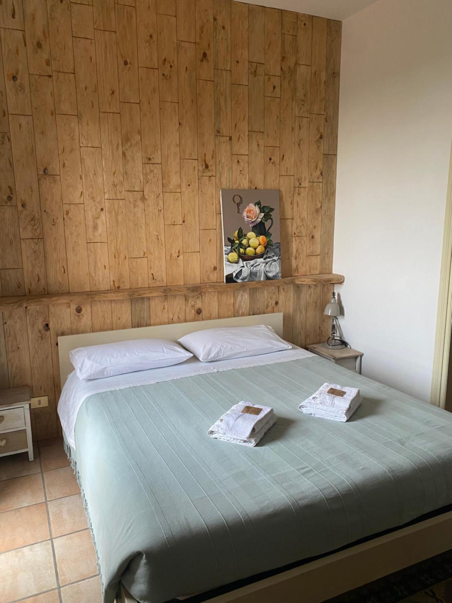 Deluxe Room,1758650141:JPEG
